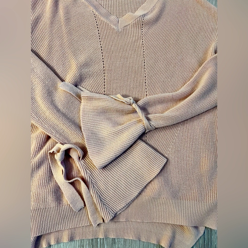 Sweater - Picture 2 of 2